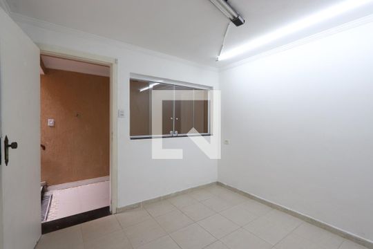 Quarto de Serviço de casa para alugar com 3 quartos, 170m² em Jardim Vila Formosa, São Paulo