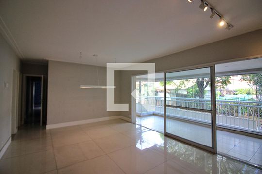 Sala de apartamento para alugar com 4 quartos, 155m² em Nova Petrópolis, São Bernardo do Campo