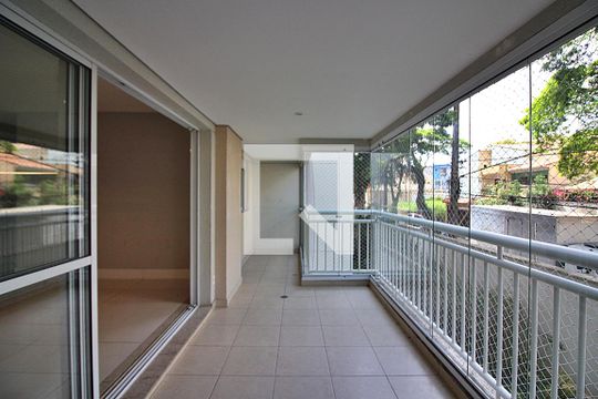 Sala Sacada de apartamento para alugar com 4 quartos, 155m² em Nova Petrópolis, São Bernardo do Campo