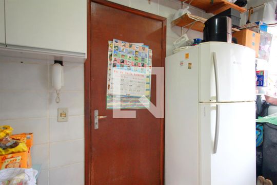 Cozinha de apartamento à venda com 2 quartos, 51m² em Alvorada, Belo Horizonte