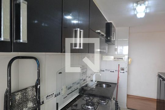 Cozinha de apartamento para alugar com 3 quartos, 65m² em Belford Roxo, Belford Roxo