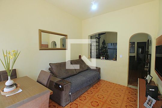Casa à venda com 5 quartos, 211m² em Piedade, Rio de Janeiro
