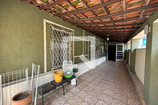 Área comum de casa à venda com 5 quartos, 211m² em Piedade, Rio de Janeiro