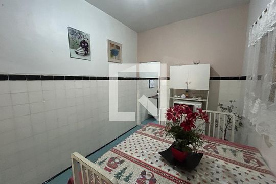 Sala 3 de casa à venda com 5 quartos, 211m² em Piedade, Rio de Janeiro