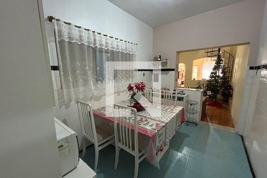 Sala 3 de casa à venda com 5 quartos, 211m² em Piedade, Rio de Janeiro