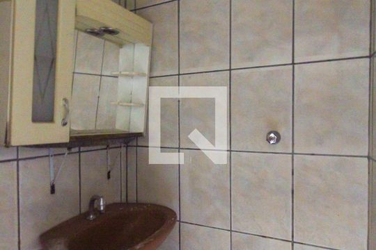Banheiro da Suíte de casa para alugar com 1 quarto, 35m² em Cidade Líder, São Paulo