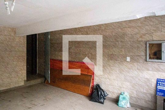 Garagem de casa à venda com 4 quartos, 288m² em Centro, Diadema