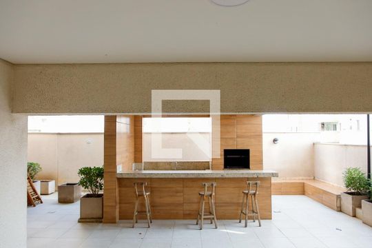 Área comum - Churrasqueira de apartamento para alugar com 2 quartos, 47m² em Conceição, Osasco