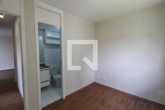 Suite de apartamento para alugar com 3 quartos, 59m² em Vila Miami, São Paulo