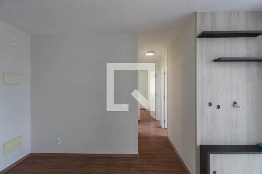 Sala de apartamento para alugar com 3 quartos, 59m² em Vila Miami, São Paulo