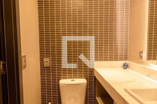 Banheiro Social de apartamento para alugar com 1 quarto, 34m² em Rebouças, Curitiba