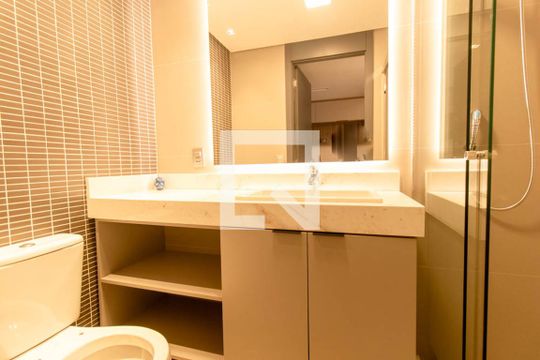 Banheiro Social de apartamento para alugar com 1 quarto, 34m² em Rebouças, Curitiba