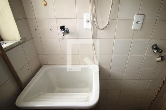 Área de Serviço de apartamento para alugar com 2 quartos, 58m² em Vila da Penha, Rio de Janeiro
