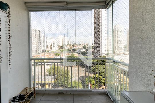 Varanda da Sala de apartamento à venda com 3 quartos, 66m² em Vila Dom Pedro I, São Paulo