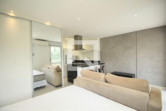 Kitnet de kitnet/studio para alugar com 1 quarto, 31m² em Panamby, São Paulo