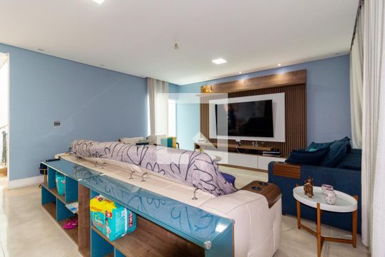 Sala de Estar de casa à venda com 4 quartos, 295m² em Água Rasa, São Paulo