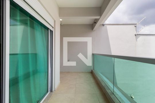 Varanda de casa à venda com 4 quartos, 295m² em Água Rasa, São Paulo