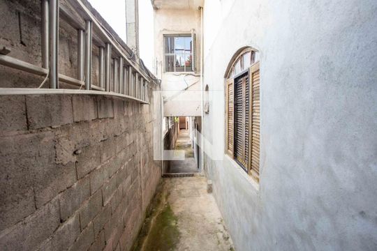 Área comum de casa à venda com 16 quartos, 250m² em Conceição, Diadema