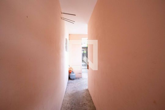 Área comum de casa à venda com 16 quartos, 250m² em Conceição, Diadema
