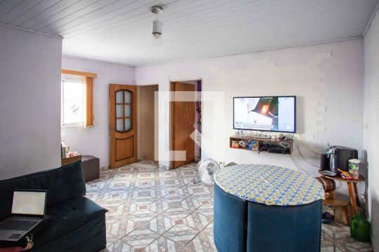 Casa à venda com 16 quartos, 250m² em Conceição, Diadema