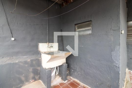 Área de Serviço de casa para alugar com 1 quarto, 50m² em Vila Roque, São Paulo