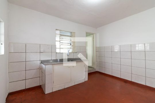Cozinha de casa para alugar com 1 quarto, 50m² em Vila Roque, São Paulo