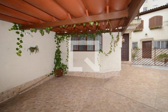Garagem de casa à venda com 2 quartos, 170m² em Cidade Ademar, São Paulo