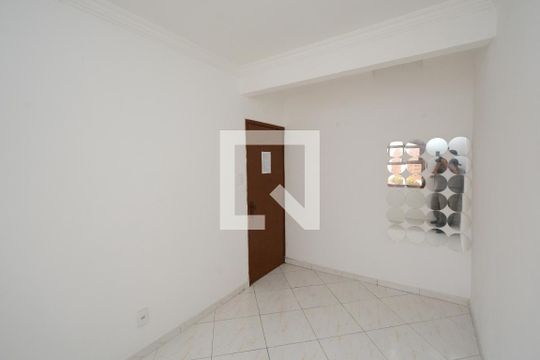 Quarto 2 de casa à venda com 2 quartos, 170m² em Cidade Ademar, São Paulo