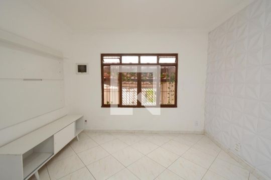 Casa à venda com 2 quartos, 170m² em Cidade Ademar, São Paulo