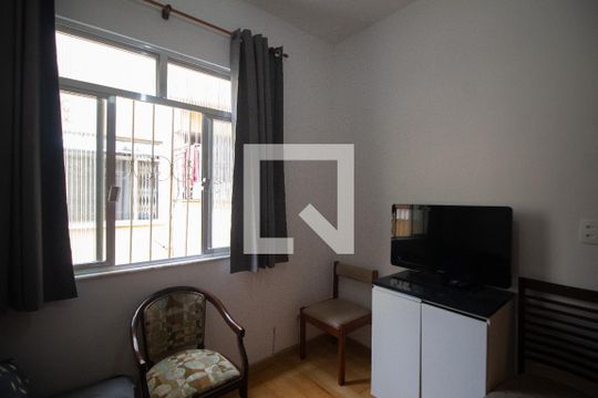 Quarto 2 de apartamento para alugar com 2 quartos, 67m² em Botafogo, Rio de Janeiro