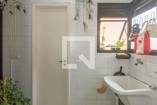 Lavanderia de apartamento à venda com 2 quartos, 95m² em Brooklin, São Paulo