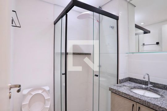 Banheiro de apartamento para alugar com 2 quartos, 55m² em Mooca, São Paulo