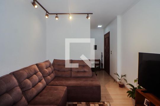 Sala de apartamento à venda com 2 quartos, 70m² em Jardim Carvalho, Porto Alegre