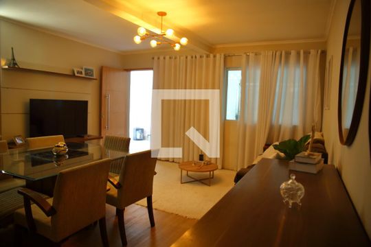 Sala  de casa à venda com 3 quartos, 230m² em Jardim Calux, São Bernardo do Campo