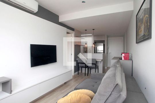 Sala de apartamento à venda com 1 quarto, 44m² em Petrópolis, Porto Alegre