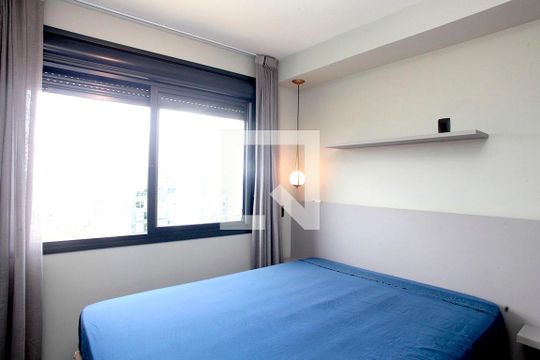 Quarto Suíte de apartamento à venda com 1 quarto, 44m² em Petrópolis, Porto Alegre