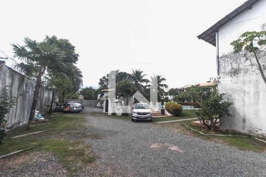 Área Externa de casa de condomínio para alugar com 2 quartos, 80m² em Itapuã, Salvador