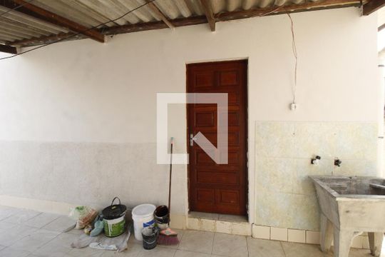 Garagem de casa para alugar com 2 quartos, 47m² em Monte Belo, Gravataí