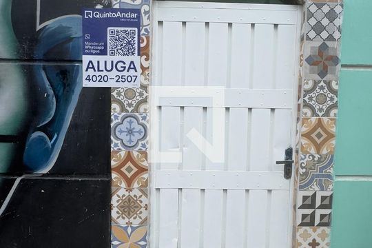 Fachada de kitnet/studio para alugar com 1 quarto, 20m² em Aclimação, São Paulo