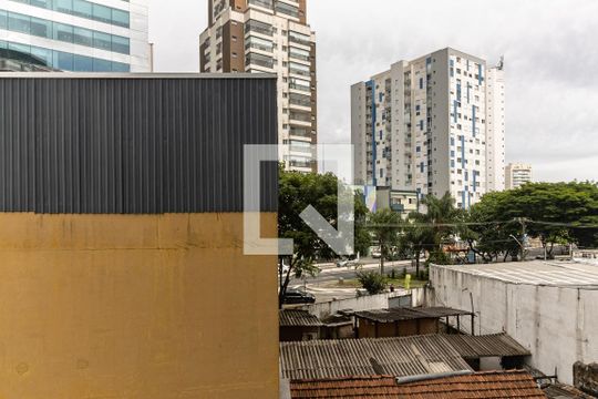 Vista da Suíte de apartamento para alugar com 2 quartos, 62m² em Vila Guarani, São Paulo