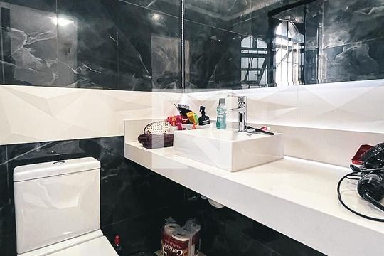 Banheiro de casa para alugar com 3 quartos, 120m² em Rio Pequeno, São Paulo