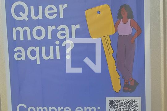 Instalação da plaquinha de casa à venda com 2 quartos, 10m² em Harmonia, Canoas