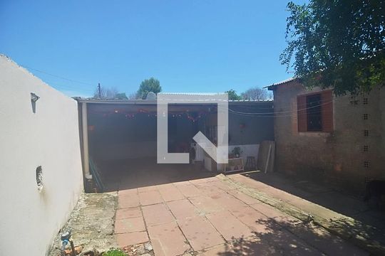 Pátio de casa à venda com 2 quartos, 10m² em Harmonia, Canoas