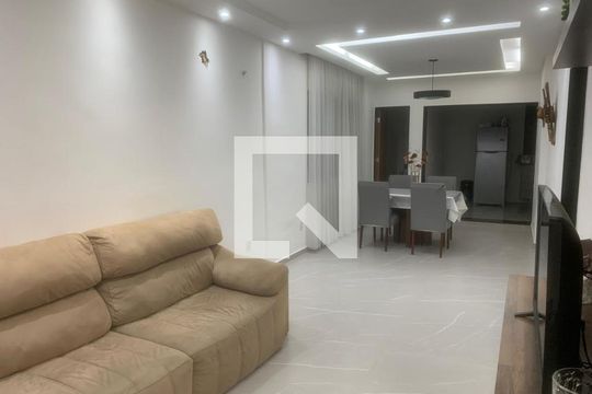 Casa à venda com 2 quartos, 300m² em Brás de Pina, Rio de Janeiro