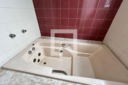 Banheiro Suite de casa à venda com 5 quartos, 610m² em Freguesia (jacarepaguá), Rio de Janeiro