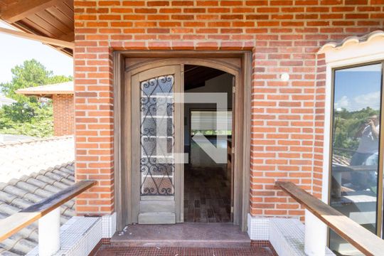 Sacada de casa de condomínio para alugar com 5 quartos, 500m² em Chapéu do Sol, Porto Alegre