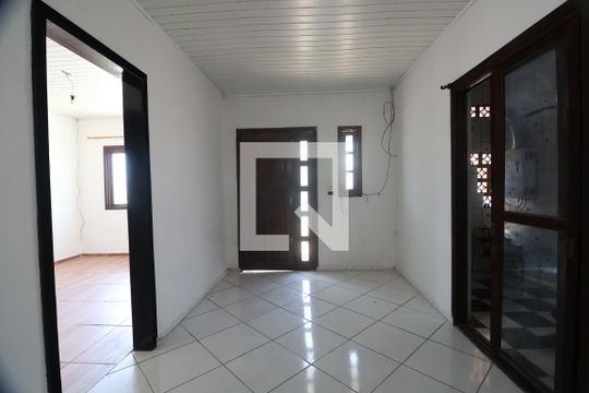 Sala de casa à venda com 3 quartos, 140m² em Rio Branco, Canoas
