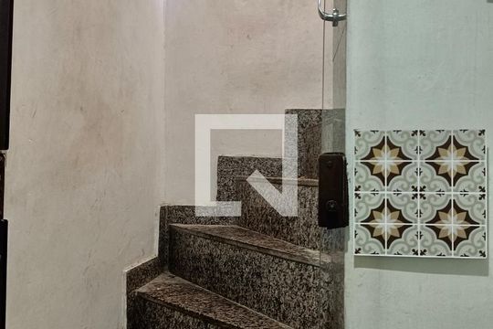 Hall escada de apartamento à venda com 2 quartos, 360m² em Copacabana, Rio de Janeiro