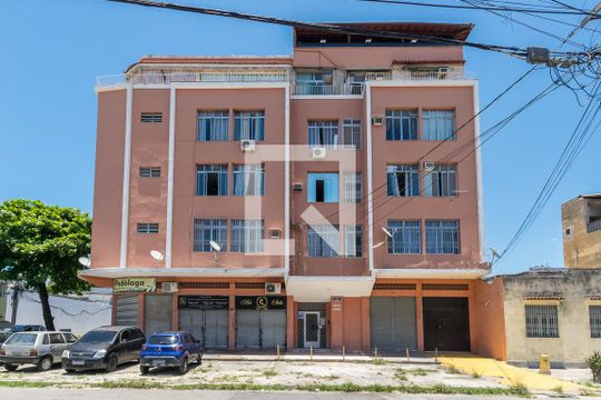Fachada do Prédio de apartamento à venda com 3 quartos, 169m² em Olaria, Rio de Janeiro