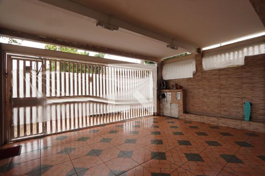 Garagem de casa à venda com 4 quartos, 350m² em Vila Mariana, São Paulo